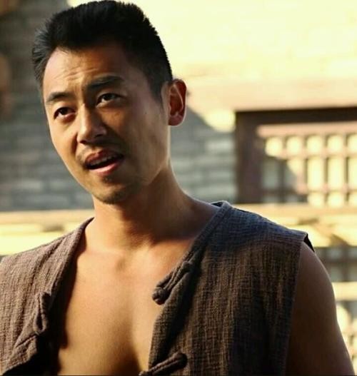 朱亚文为什么人缘不好真实人品如何？朱亚文是一线明星吗为何不火