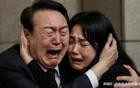 尹锡悦终于走了！带着11只猫狗还有他的硅胶娃娃！