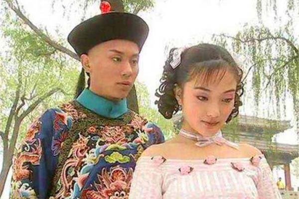 李晨李小璐好过吗 李晨李小璐媒体不发达下的低调恋情