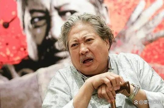 娱乐圈风云变幻的舞台上，曾经的好友变成陌路人的例子并不鲜见
