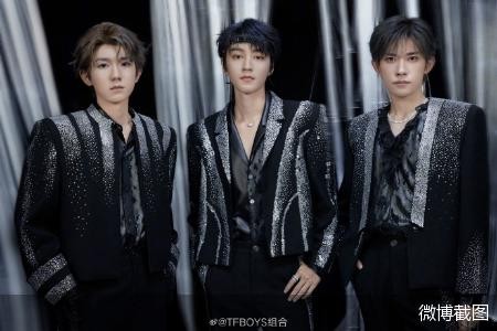 十周年演唱会疯狂的背后：时代峰峻难抛TFBOYS依赖症
