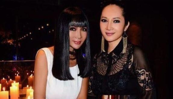 5对母女明星，看到最后一对，网友：这不是母女是姐妹吧！