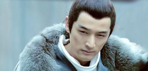 冰清玉洁的韩雪，终于承认与37岁的他有关系，隐藏的太好