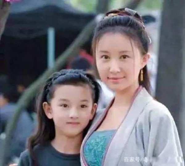 宋祖儿和舒畅什么关系 只是表姐妹并非亲姐妹