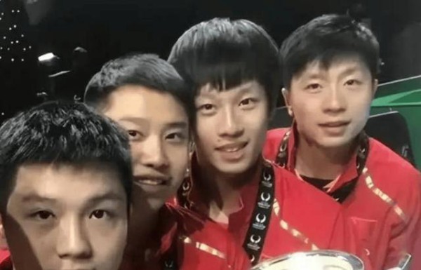 国乒情侣官宣！姐弟恋引发热议，男方是世界冠军，女方为孙颖莎的好友
