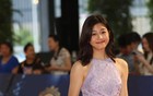 陈妍希穿紫裙亮相活动：肉感少女脸抗老又养眼