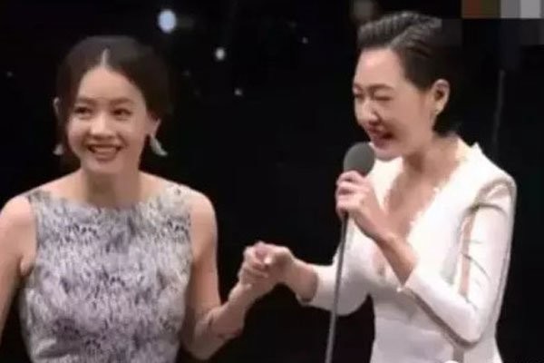 曾宝仪和小s和解了 明明插足别人还弄得一副大义凛然