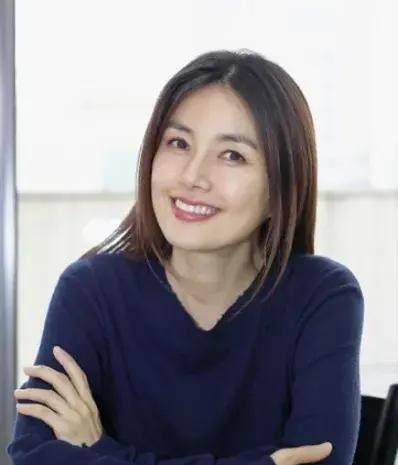 她为何嫁给车仁表后就退出韩娱圈了？！