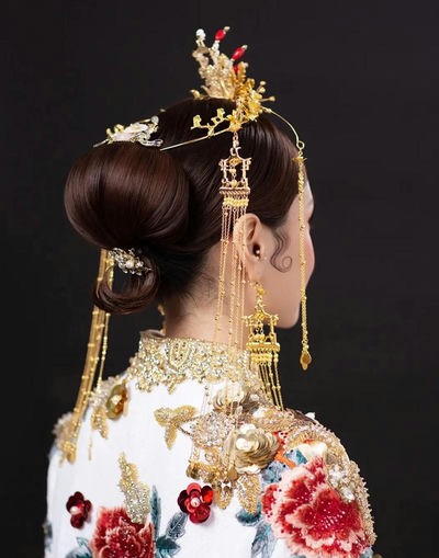 翻牌大明星化妆师