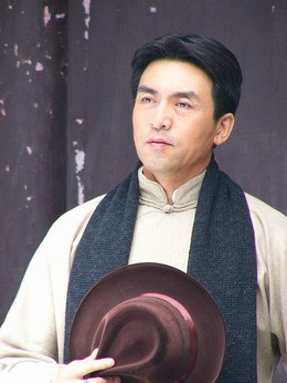 任凭风(刘卫华饰演)