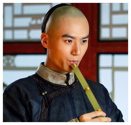 被林心如坑惨捧7年不火，搭档赵丽颖一炮而红，还是要靠后台！