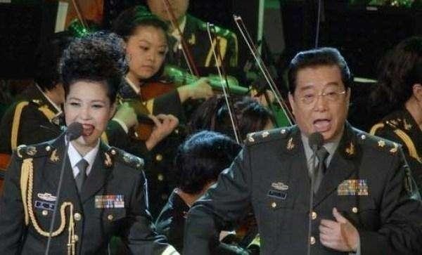 娱乐圈6对明星“老夫少妻”，三对夫妻已经离婚了！真的幸福吗？