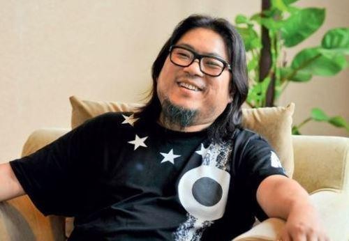 娱乐圈夫妻年龄相差较大，老夫少妻配也是屡见不鲜
