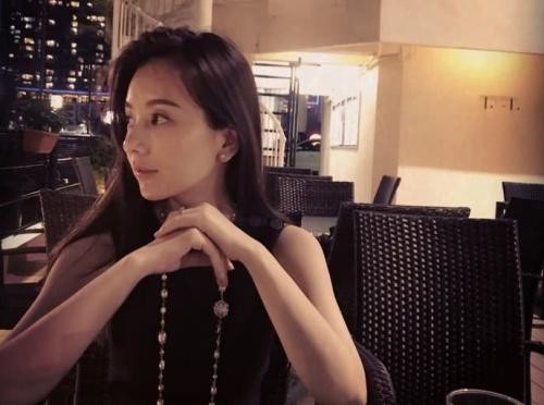 为何娱乐圈老夫少妻比较常见，这两点不能忽视