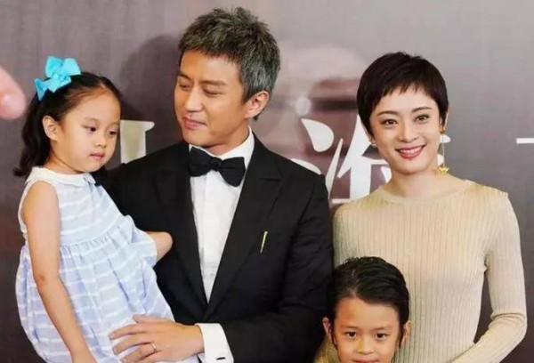娱乐圈模范夫妻邓超与孙俪，越来越有夫妻相，为何总是被造谣分手
