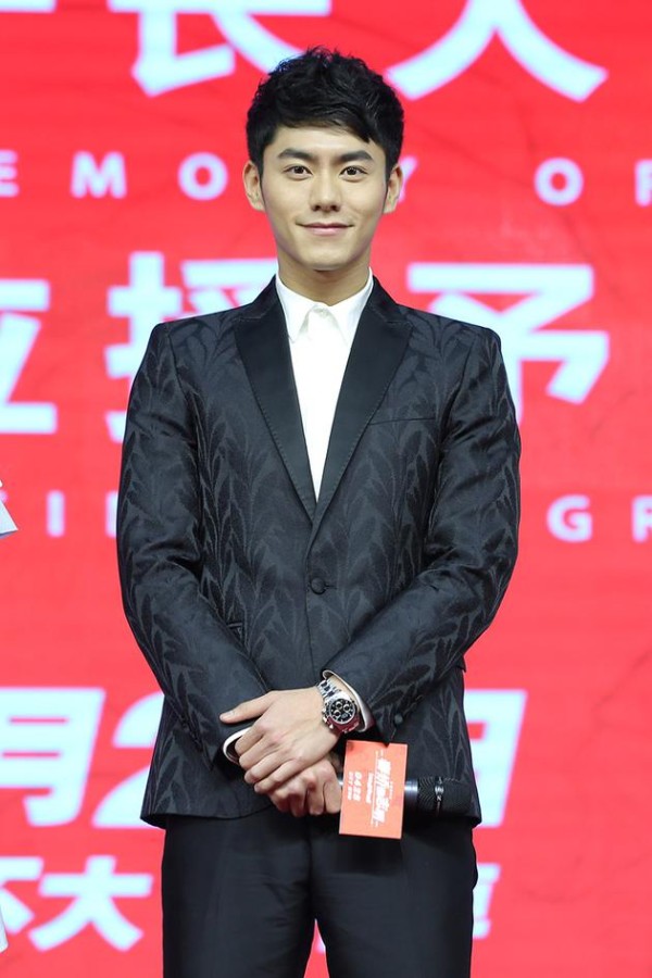 李程彬
