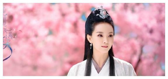 豪门太太非常多，这些女明星嫁入豪门，生活状态是不同的