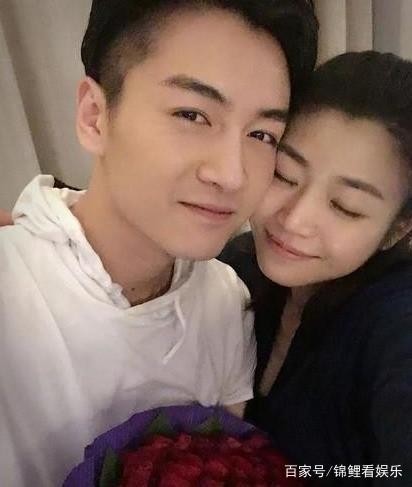 陈妍希和儿子近照曝光尽显甜蜜温馨母爱爆棚，网友直呼太萌了