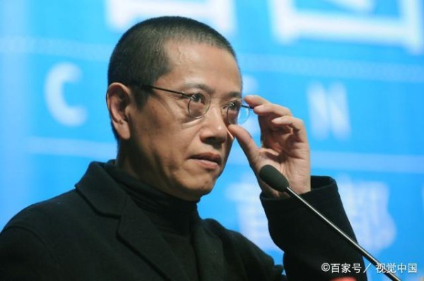 陈丹青没读过莫言的书，却说莫言得诺贝尔奖与作品无关，有理吗？