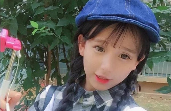 杨清柠不打光，王逗逗不打光，冯提莫不打光，你看她们丑不丑