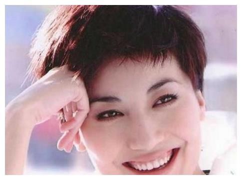 美貌演技俱在，赵本山专用女演员，却突然退出赵家班，今销声匿迹