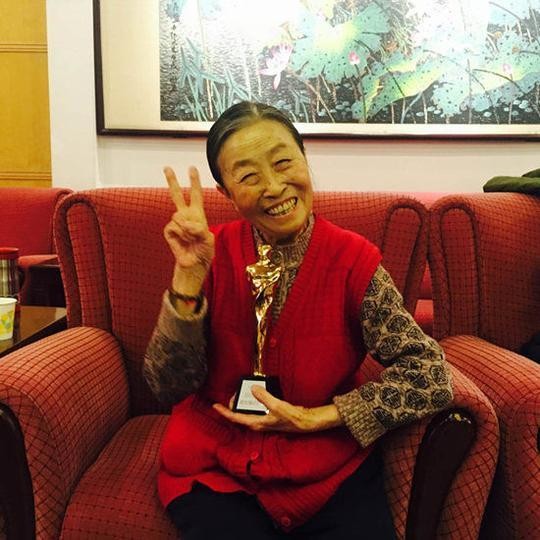 81岁张少华，女儿是大美女，女婿竟是他，终身成就奖