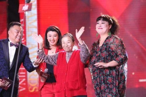81岁张少华，女儿是大美女，女婿竟是他，终身成就奖