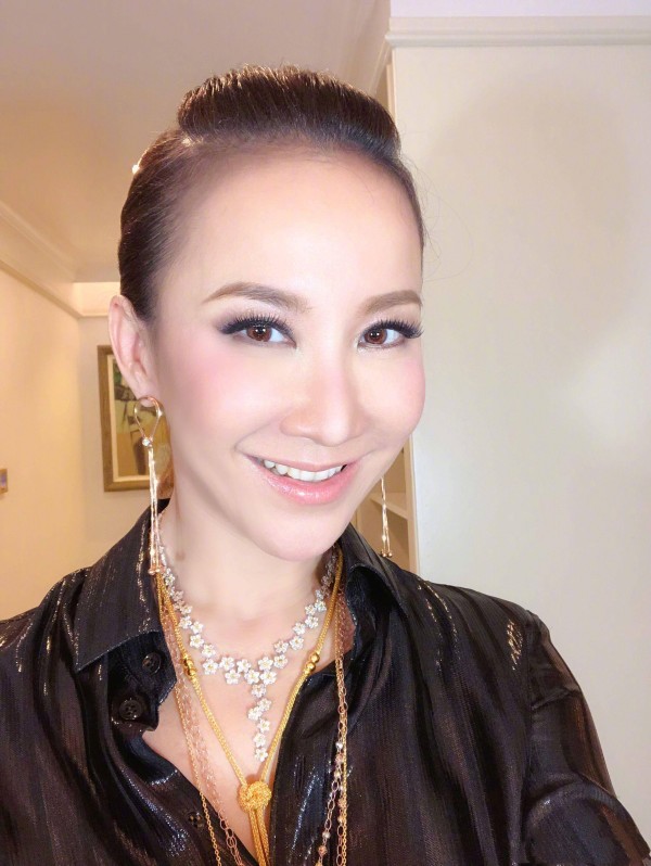 李玟扶灵名单公布，共有8人扶灵，他们都是什么来头？