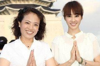 盘点娱乐圈明星母女, 韩雪和妈妈姐妹花, 最后两对“复制粘贴”?