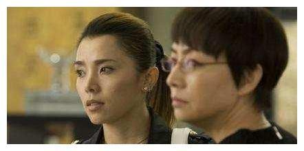 宋丹丹闺蜜，出演《甄嬛传》和孙俪针锋相对，为老公退出演艺圈