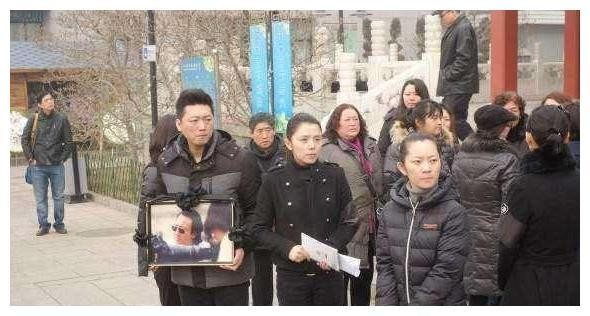 宋丹丹闺蜜，出演《甄嬛传》和孙俪针锋相对，为老公退出演艺圈