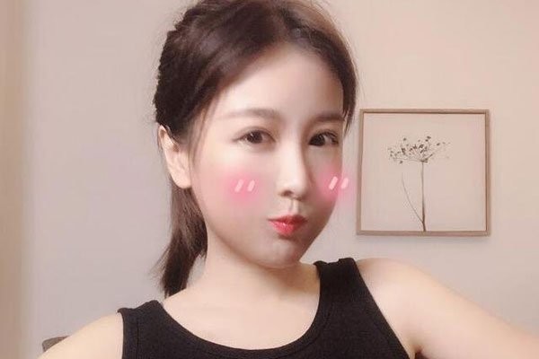 张大仙草粉是什么意思 前女友投雷曝他黑料