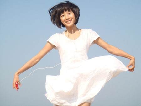 妹妹因戏走红，姐姐因春晚走红，却很少人知道她俩是亲姐妹