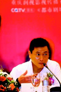 魏俊杰斥百万购豪宅张利华家庭为其担压力(图)