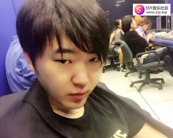 吴彤资料起底 他是谁为何能跟这么多艺人成为朋友