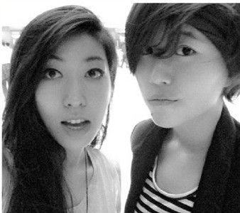 揭秘王菲女儿窦靖童豪华朋友圈 那英赵薇刘嘉玲+神秘女友人
