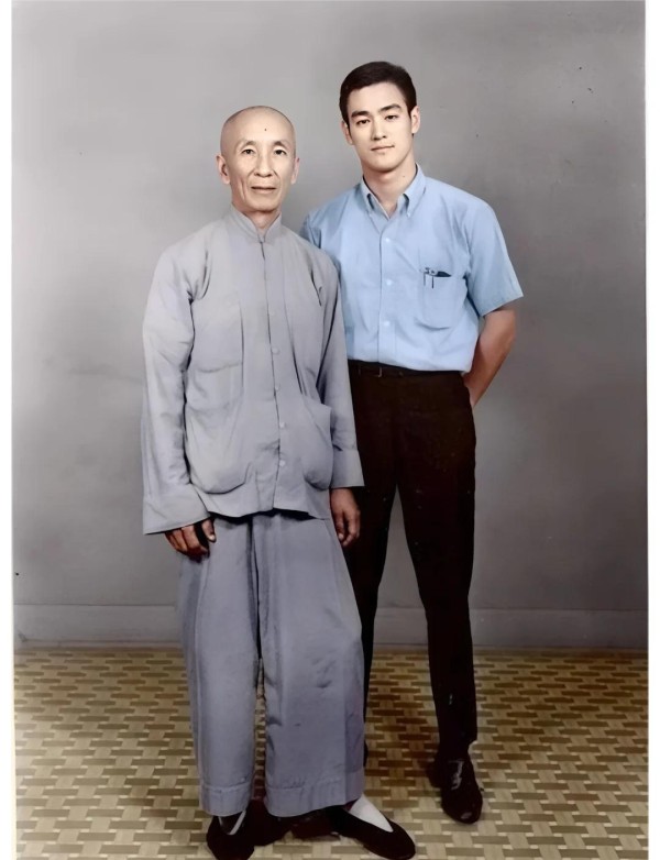 叶问与李小龙：武术传奇的师徒情深