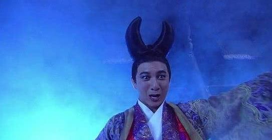 韩国女星郑秀晶造型四大妈？再来看看国内演员的囧图