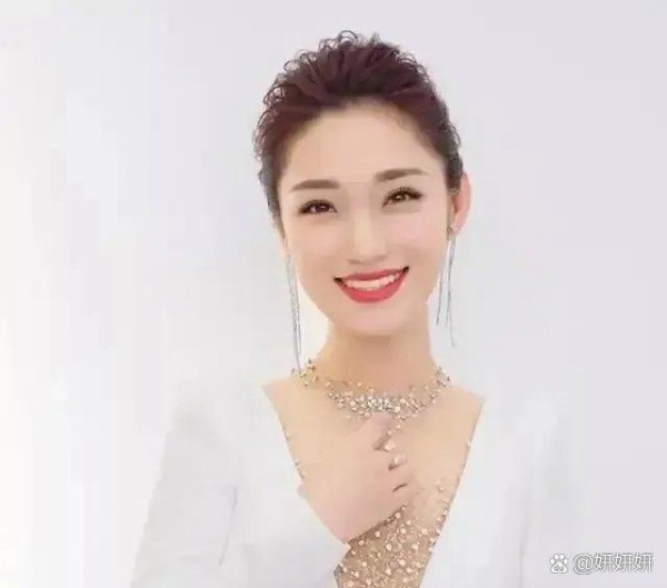 蓝羽的家庭成员 丈夫 • ...@妍妍妍的动态