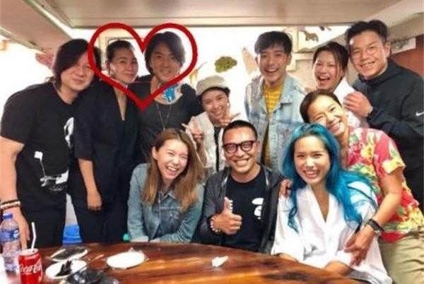 郑伊健和黎姿交往过吗 能看出来她的富豪老公一定很疼爱她