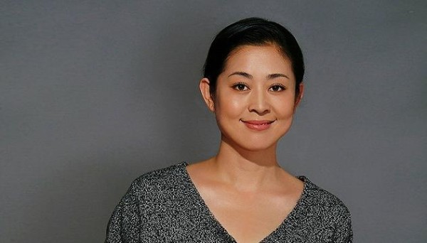与宋丹丹反目终获解，倪萍下跪冯小刚！又因何退出央视？