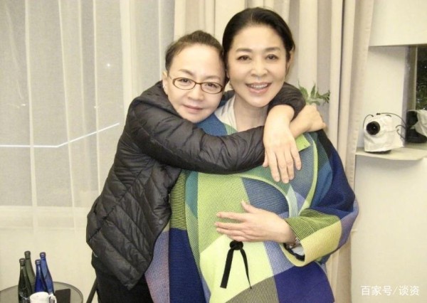 宋丹丹倪萍20年后终于和解，曾经的闺蜜却形同陌路，原因令人唏嘘