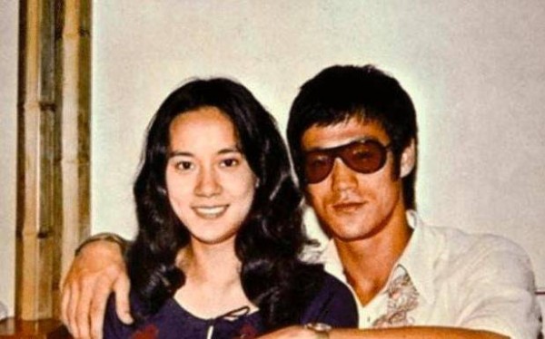 曾受李小龙赏识，因一个称号被限制的邵音音，后来怎样了？