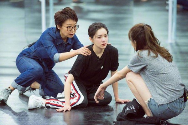 刘天池已不是导师，因师生恋被中戏开除？本人回应：特别特别假！