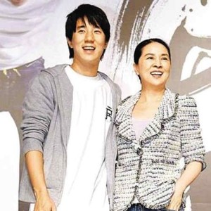 母亲节盘点娱乐圈的星妈 她们养育了最耀眼明星