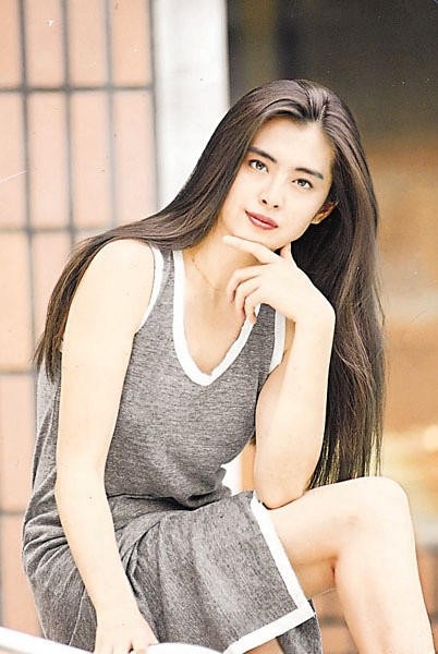 盘点那些惊艳时光至今美艳的10大美女明星，第一名你绝对猜不到