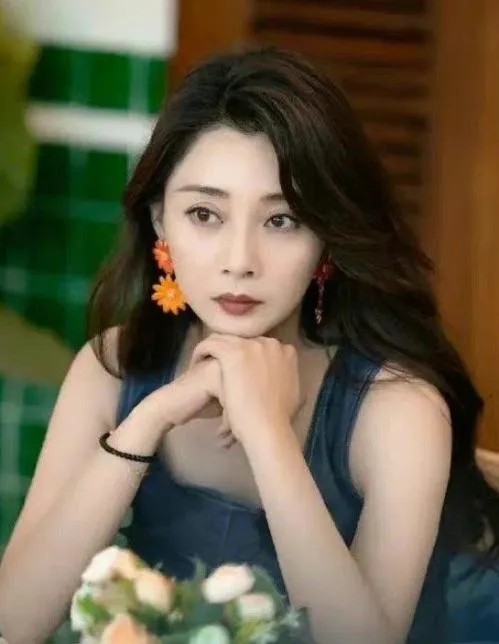 沈腾殷桃关系怎么样，当初为什么分手？