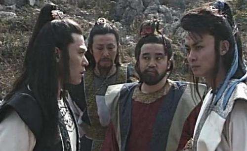 25年前的《白眉大侠》演员近况如何？反派成当红明星，女主角去世