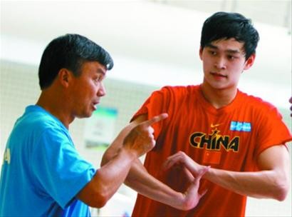 浙媒曝孙杨朱志根闹矛盾 九年师徒恩情一朝散