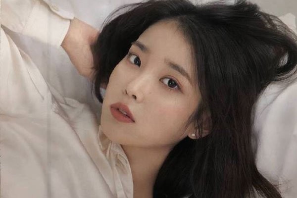 iu李知恩被多少人上过 iu银赫照片事件iu解释